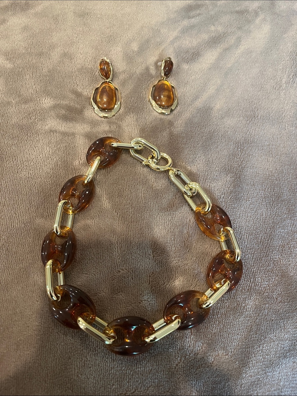 Gold-Tone Link Necklace with Amber Resin Links - Women Jewelry earrings and neck